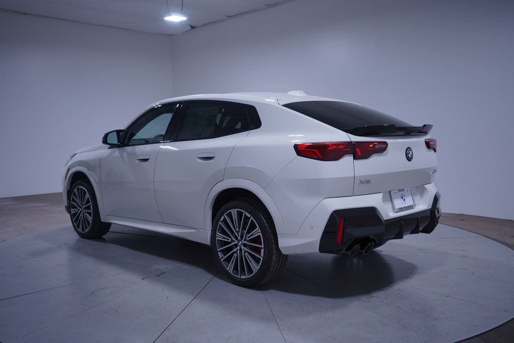 Thumbnail: 2025 BMW X2 - 3