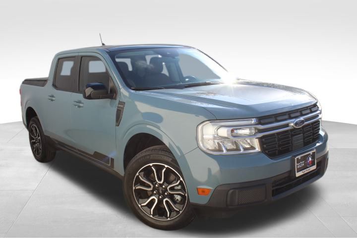 Used Car 2022 Ford Maverick  Lariat For Sale Under $30,000 In Georgetown, Texas