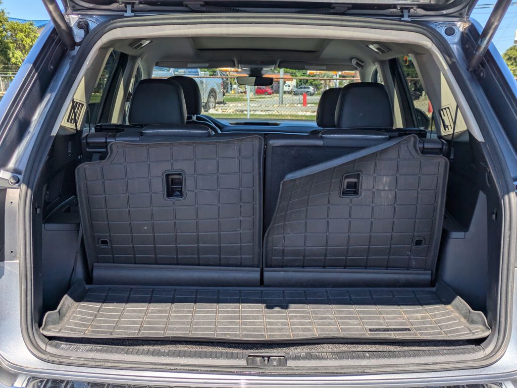 2021 Volkswagen Atlas 3.6L V6 SEL Premium