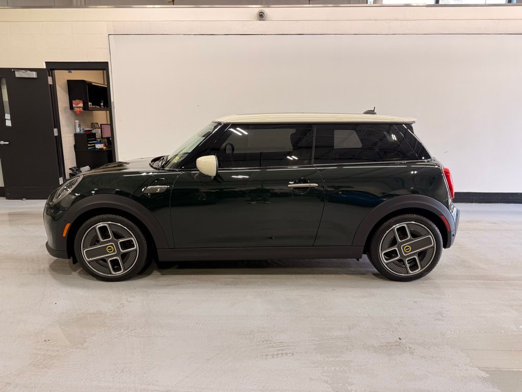Thumbnail: 2024 MINI Cooper - 2