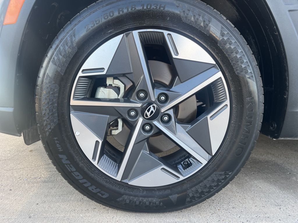 Thumbnail: 2025 Hyundai Tucson - 9