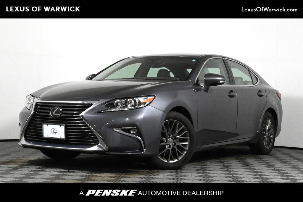 Thumbnail: 2018 Lexus ES - 1