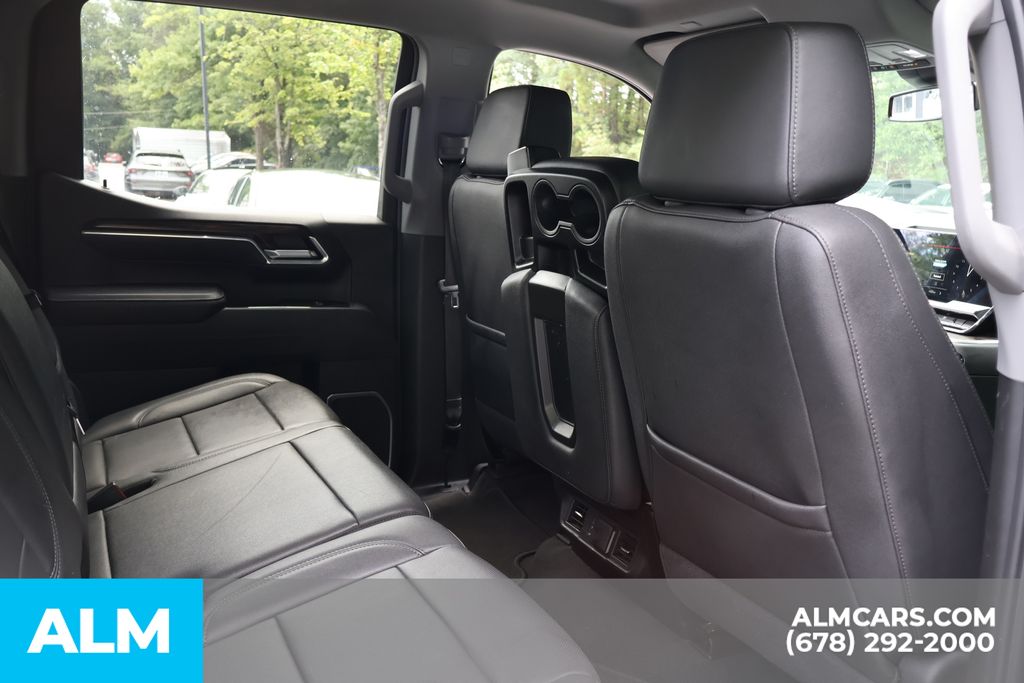 Used 2025 Black GMC SLT image 22