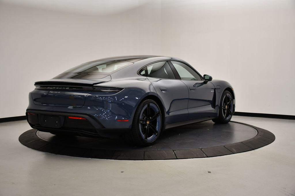 Thumbnail: 2025 Porsche Taycan - 7