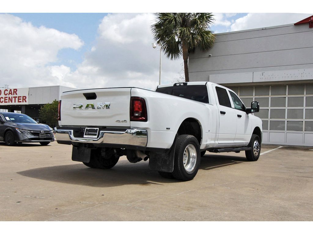 2025 Ram 3500 Tradesman - 3
