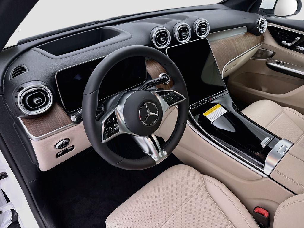 Thumbnail: 2027 Mercedes-Benz GLC - 10