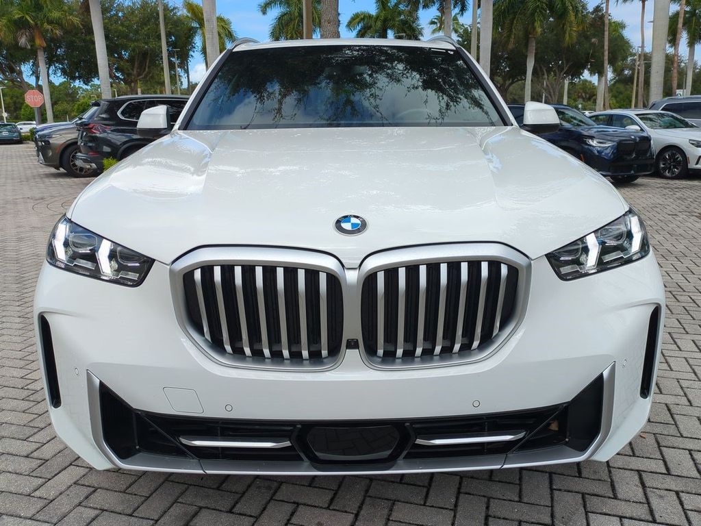 New 2026 White BMW sDrive40i image 9
