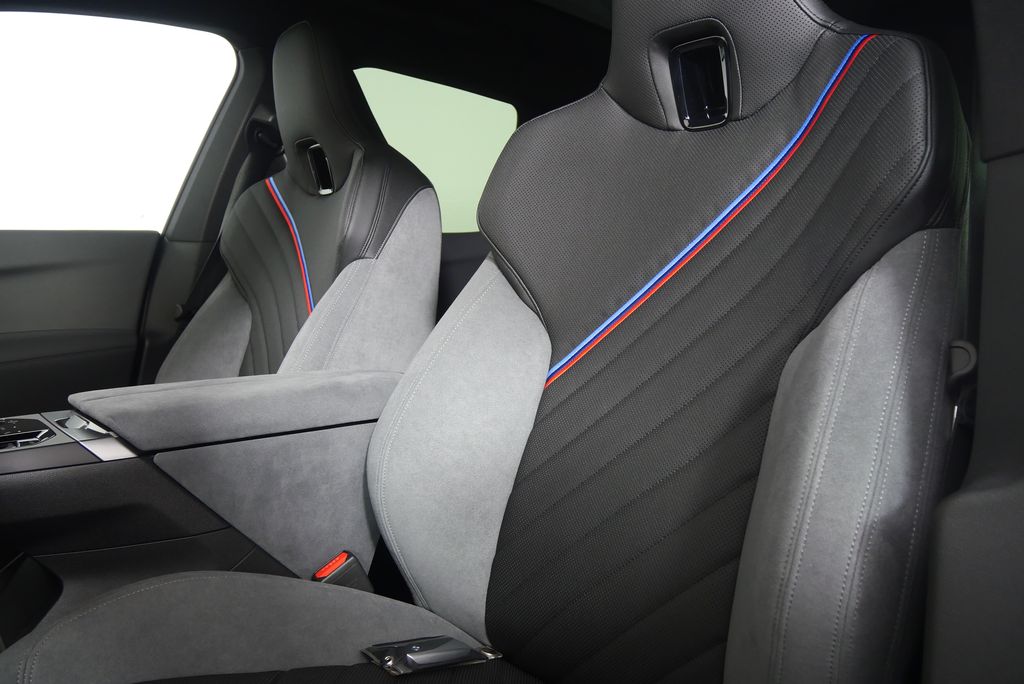 2026 BMW iX  11