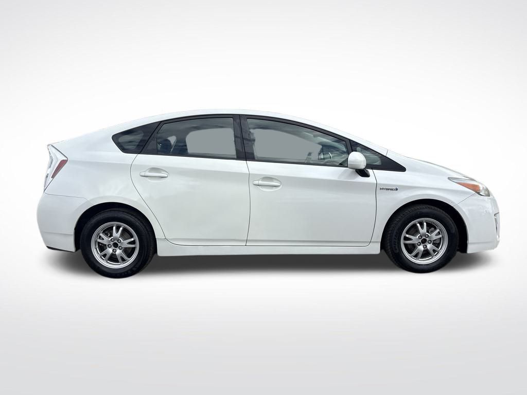 2010 Super White Toyota Prius II FWD Hatchback