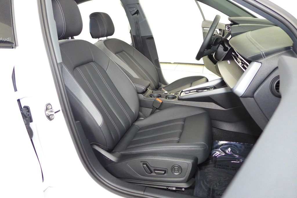 Thumbnail: 2025 Audi A3 - 19