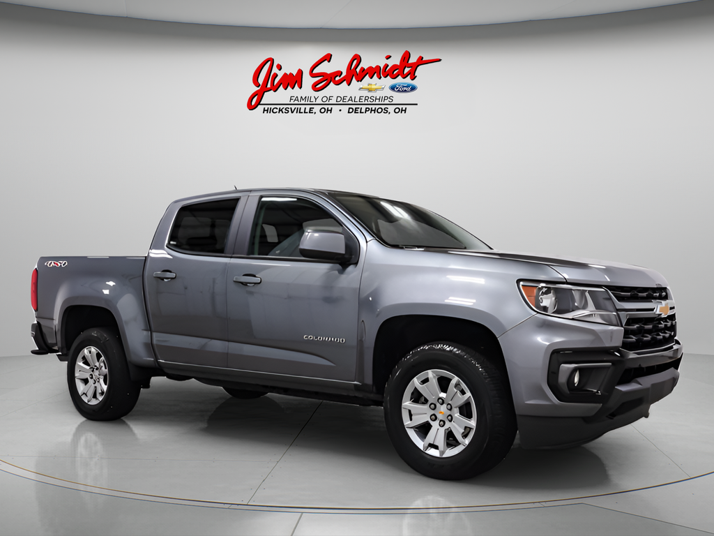 Gray (Satin Steel Metallic) 2022 Chevrolet Colorado LT Crew Cab 4WD Pickup Truck Four-Wheel Drive 8-Speed Automatic