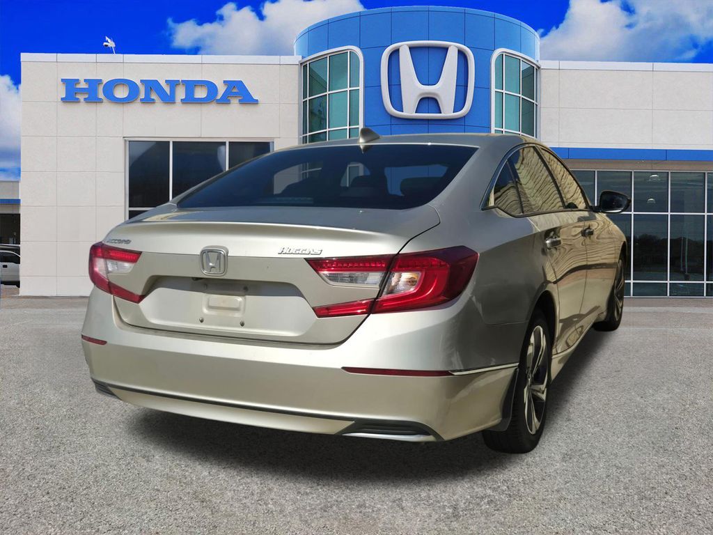 1HGCV1F51KA008971