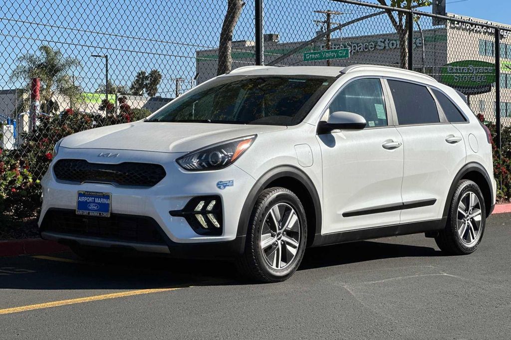 2022 Kia Niro Plug-In Hybrid LXS 10