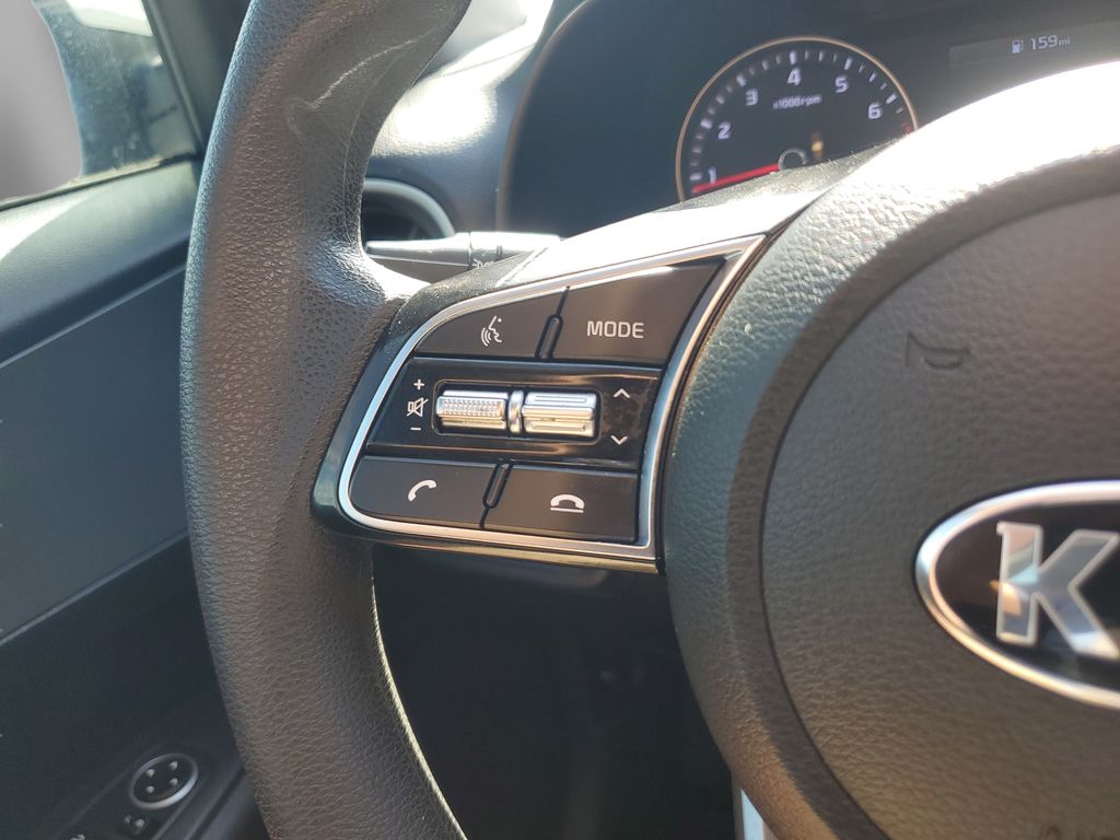 Used 2020 Silver Kia LXS image 19