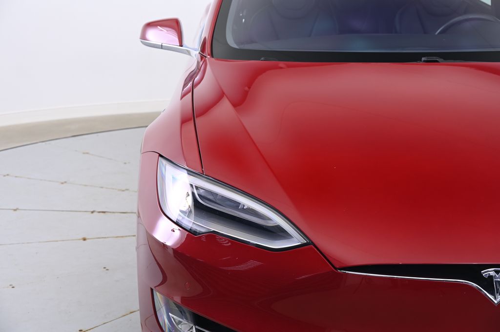 2019 Tesla Model S Long Range 11