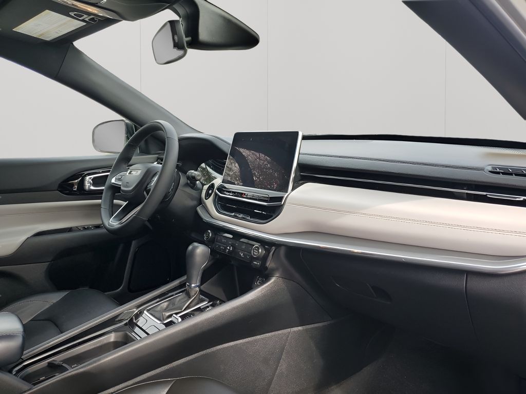 Used Car 2024 Jeep Compass  Limited For Sale Under $20,000 In Austin, Texas