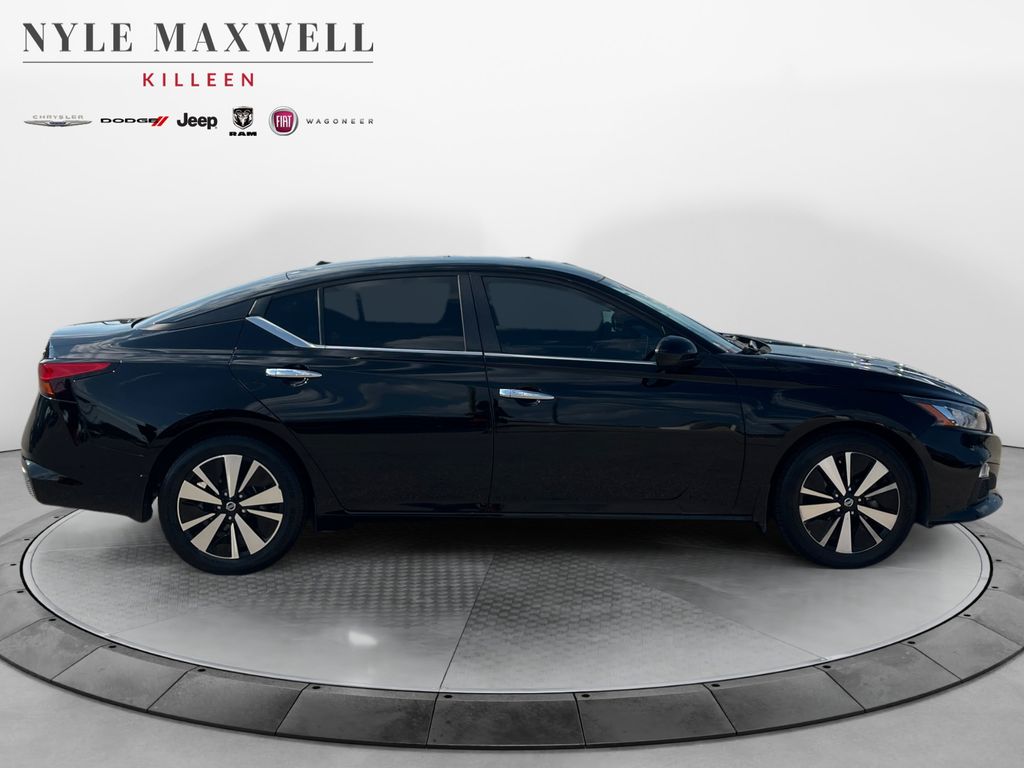 Used Car 2022 Nissan Altima  2.5 Sv For Sale Under $20,000 In Taylor, Texas