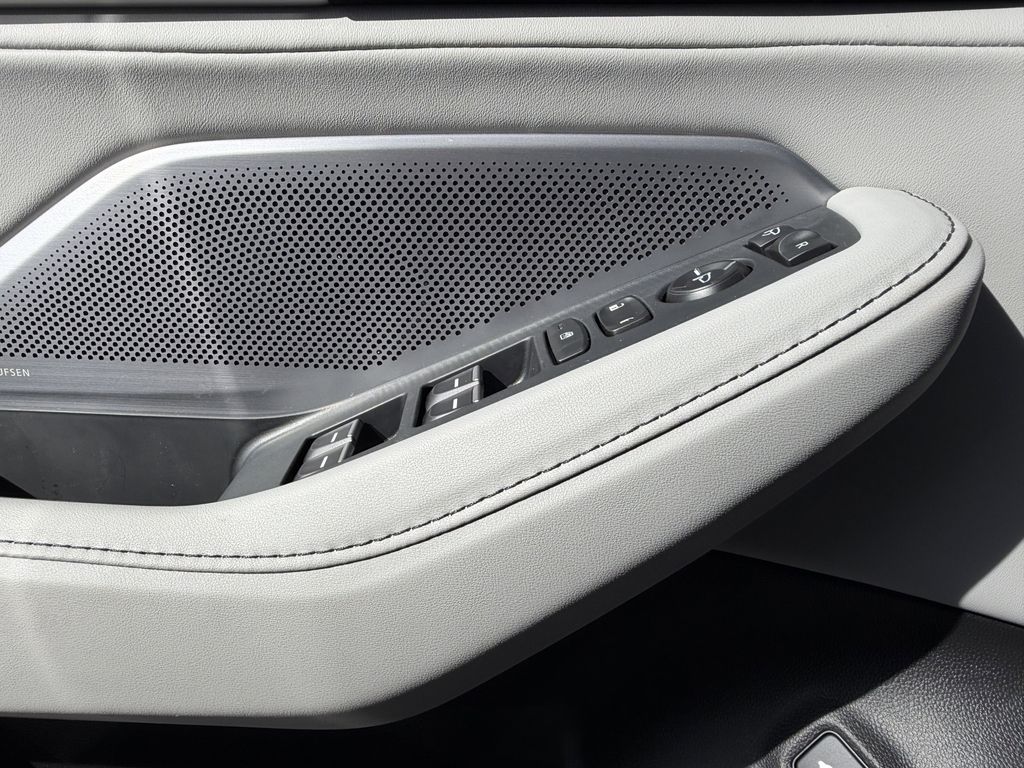 new 2026 Acura MDX car, priced at $58,550