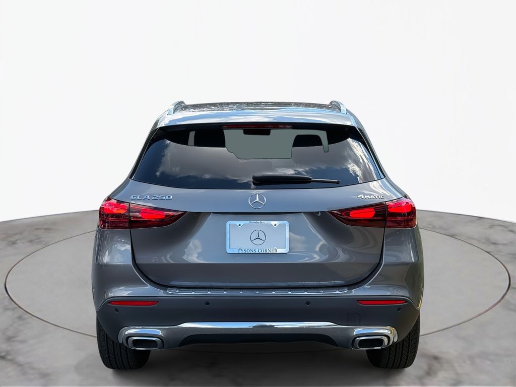 Thumbnail: 2025 Mercedes-Benz GLA - 9