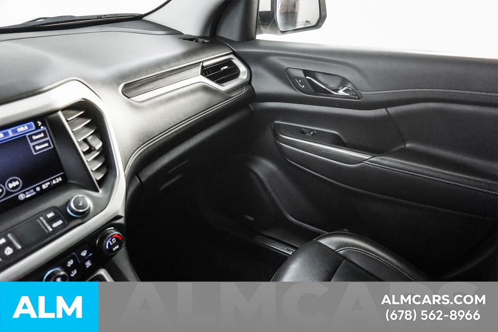 Used 2023 White GMC SLT image 45