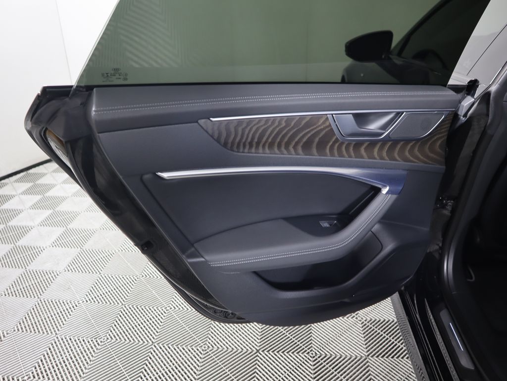 Thumbnail: 2021 Audi A7 - 27