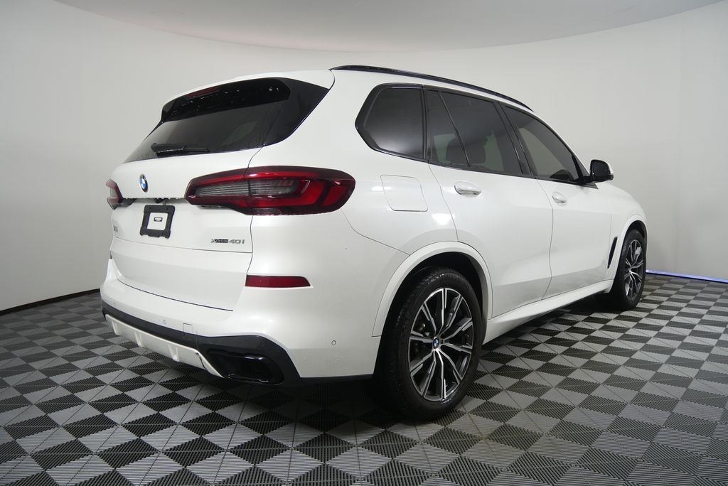 Thumbnail: 2022 BMW X5 - 3