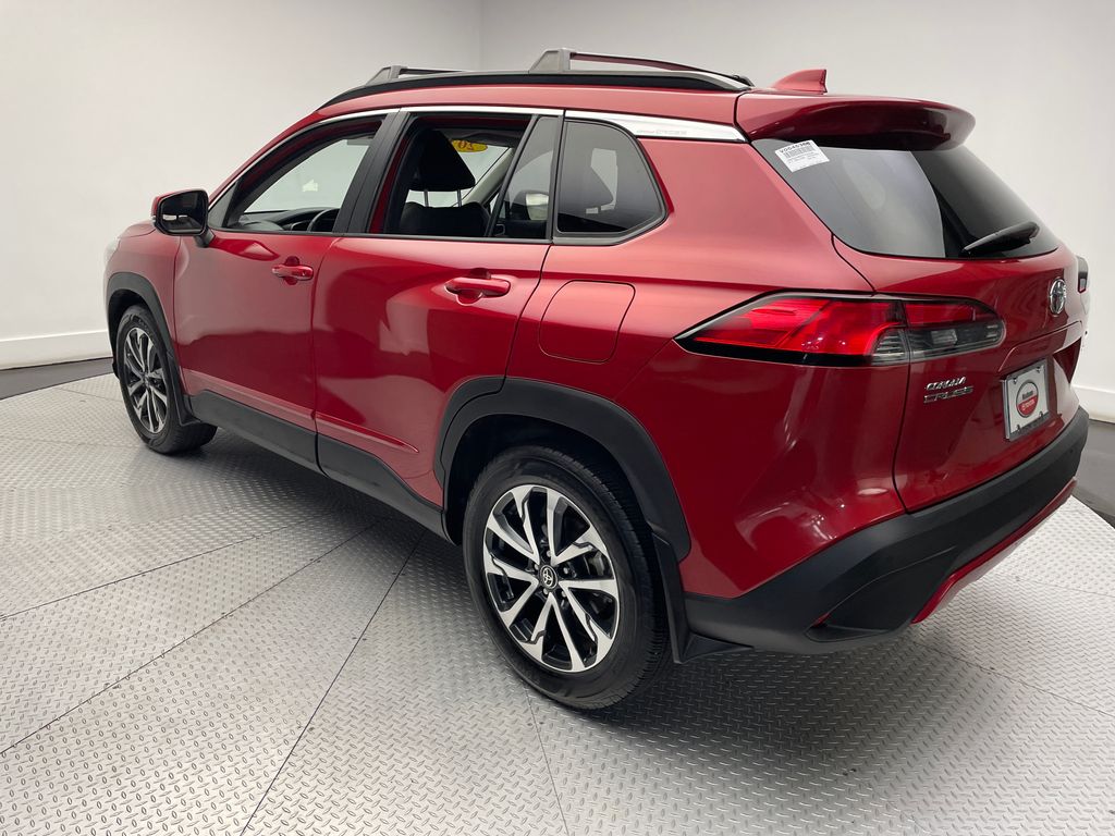 2023 Toyota Corolla Cross XLE 7