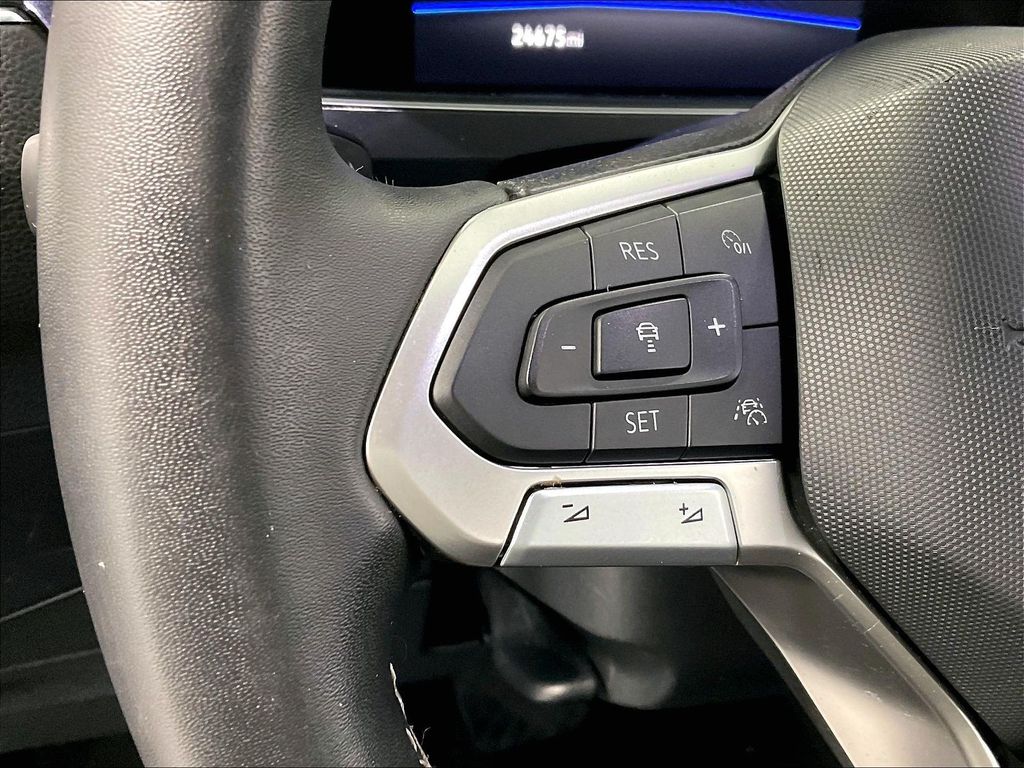 2023 Volkswagen Tiguan — photo 23