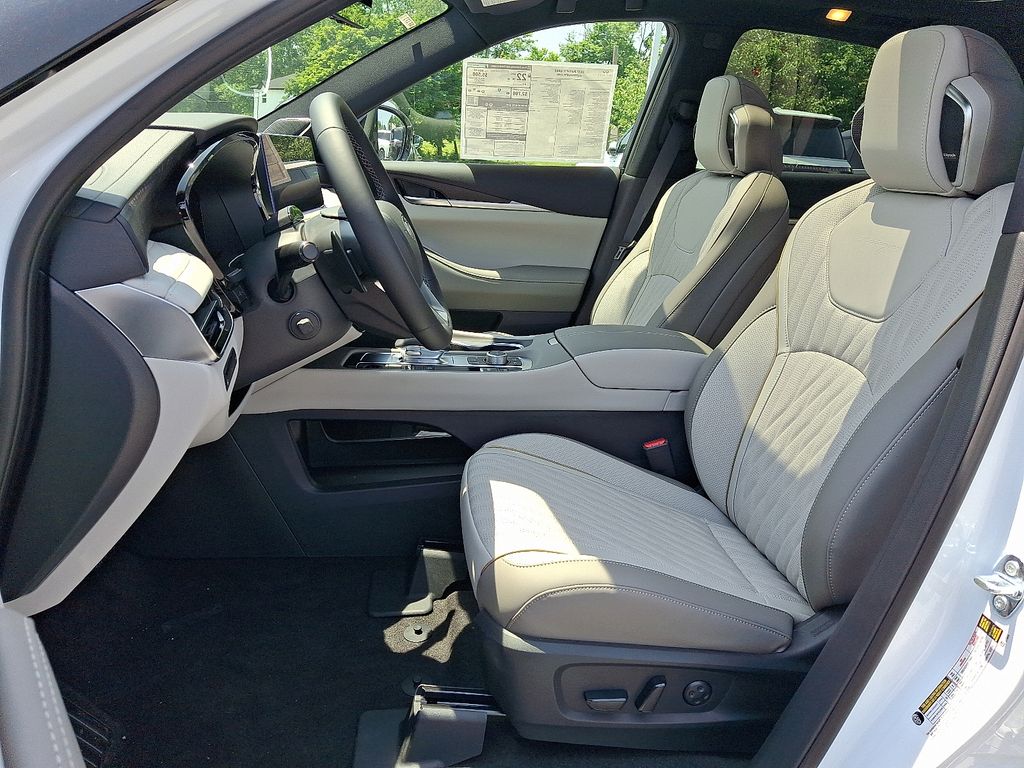 2027 INFINITI QX65 — photo 9