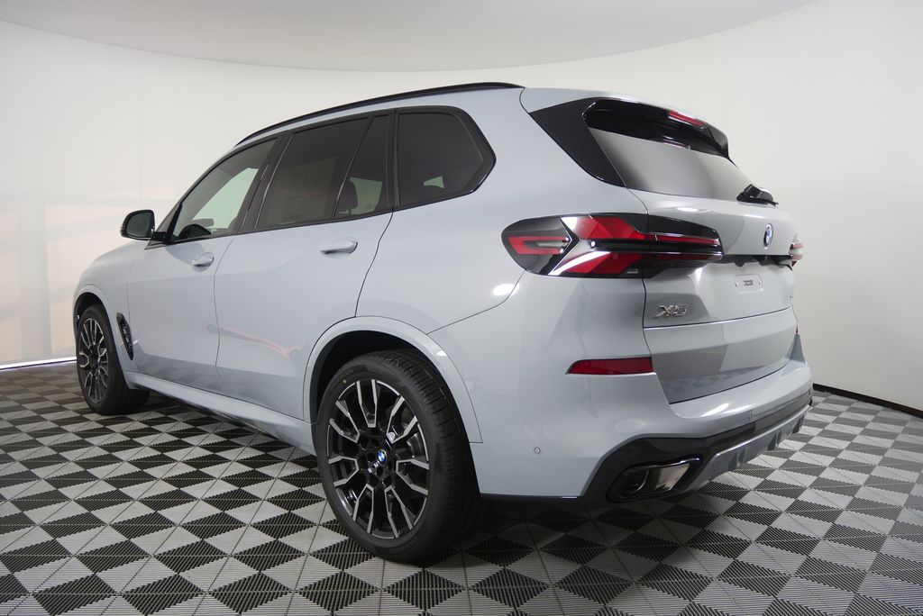 Thumbnail: 2026 BMW X5 - 5