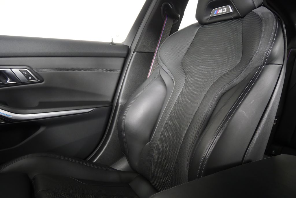 Thumbnail: 2023 BMW M3 - 32