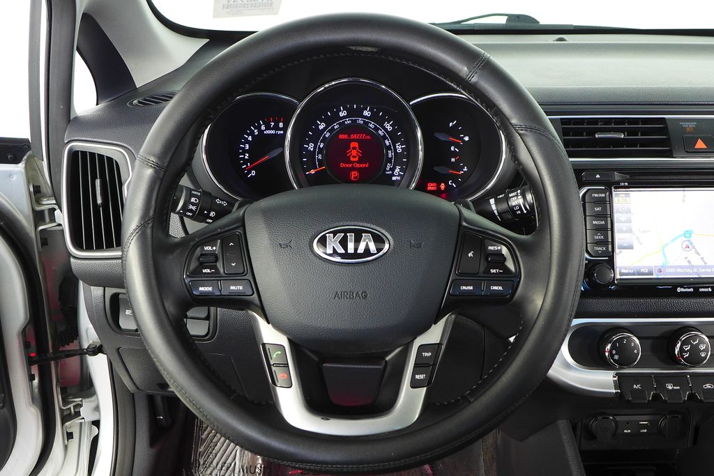 Thumbnail: 2016 Kia Rio - 26