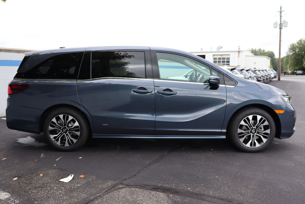 Thumbnail: 2026 Honda Odyssey - 6