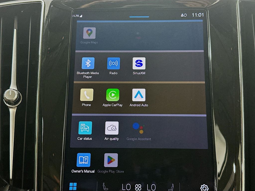 Used 2023 Blue Volvo Ultimate image 19