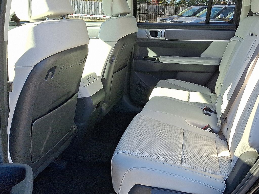 Thumbnail: 2026 Hyundai Santa Fe - 6