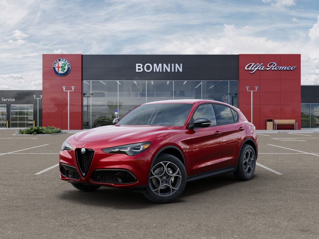 2025 Alfa Romeo Stelvio AWD