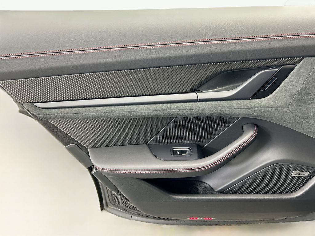 Thumbnail: 2023 Porsche Taycan - 27