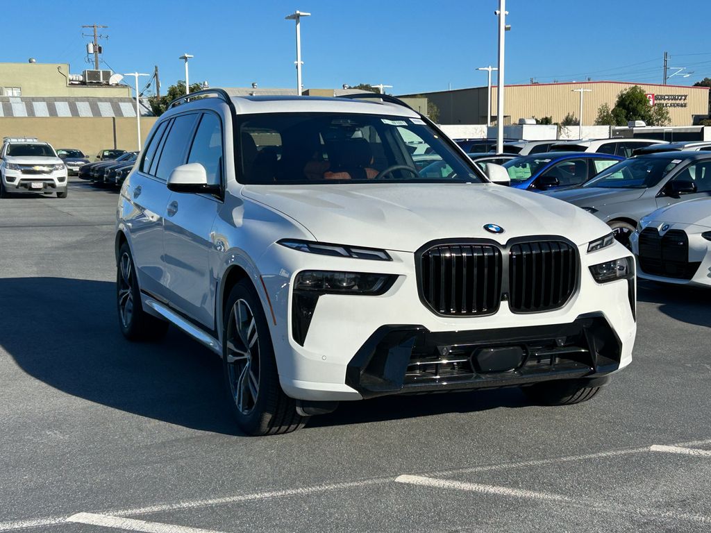 Thumbnail: 2026 BMW X7 - 7