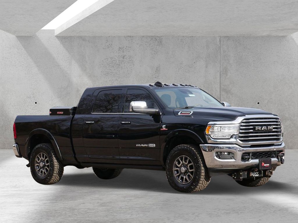 Diamond Black Crystal Pearlcoat 2022 RAM 3500 Limited Longhorn Mega Cab 4WD Pickup Truck Four-Wheel Drive 6-Speed Automatic