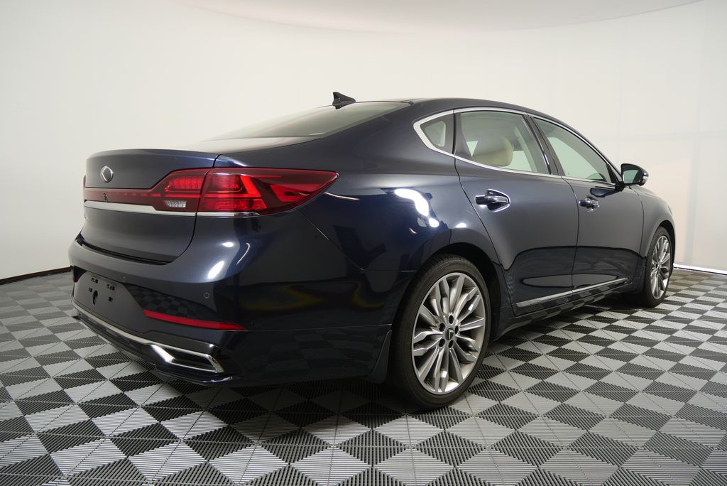 2020 Kia Cadenza Limited 3