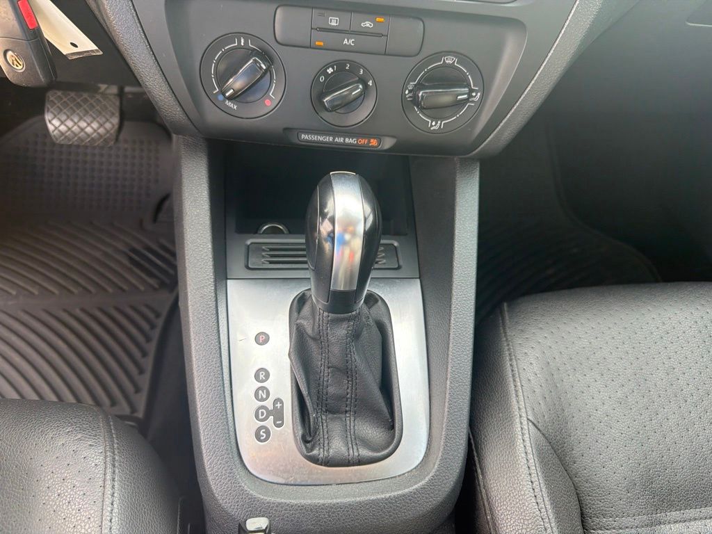 2014 Volkswagen Jetta 1.8T SE