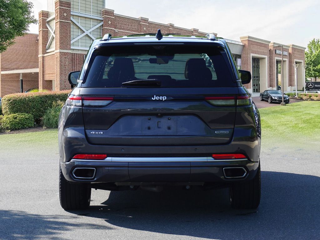 Thumbnail: 2022 Jeep Grand Cherokee - 5