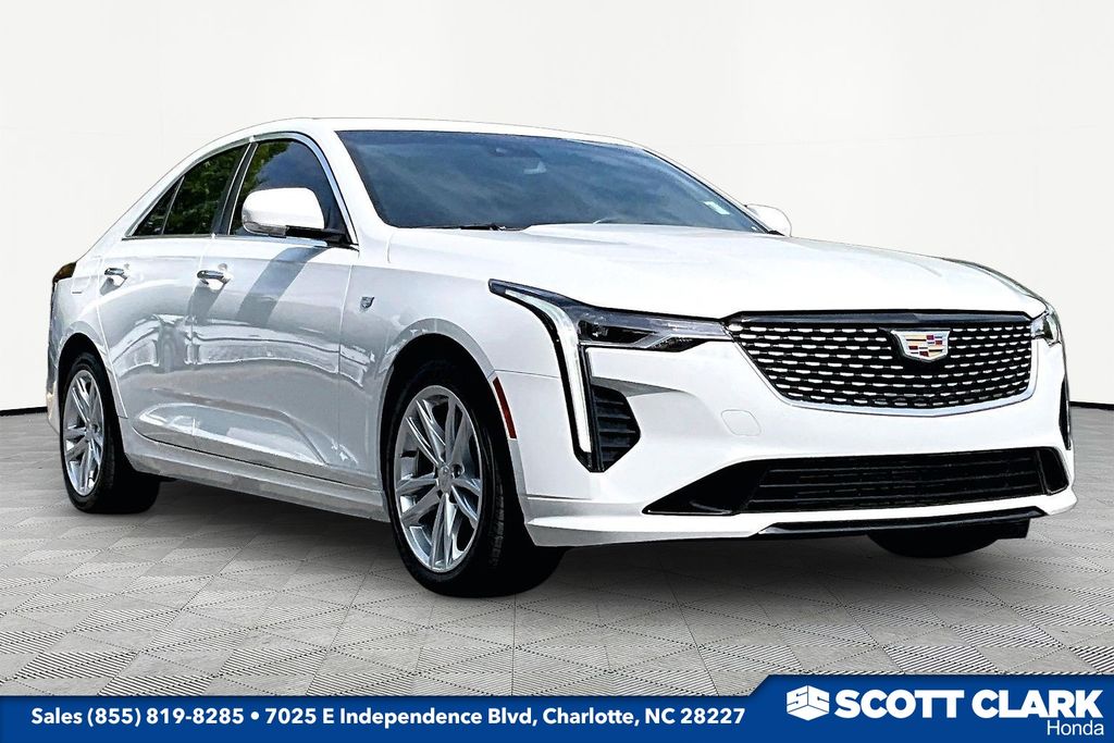 2021 Cadillac CT4 Luxury's photo