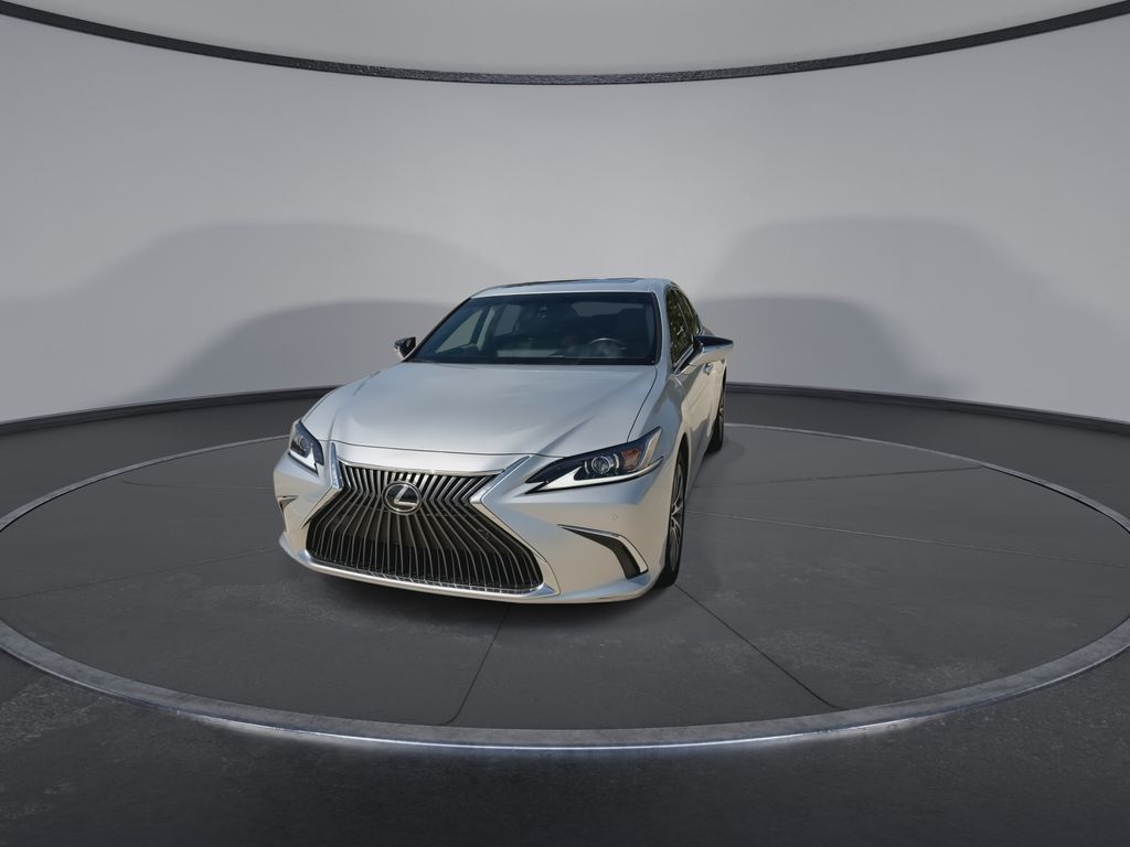 Thumbnail: 2020 Lexus ES - 4