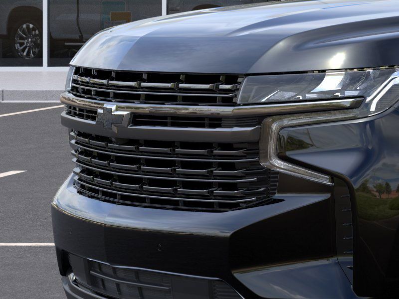 2024 Chevrolet Suburban RST 13