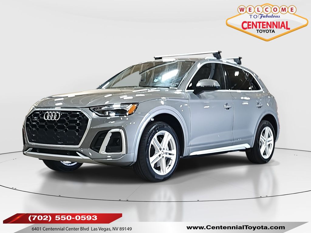  2024 Audi Q5 Hybrid Plug-in e quattro Premium S Line AWD   