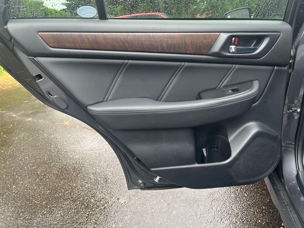 2018 Subaru Outback 2.5i