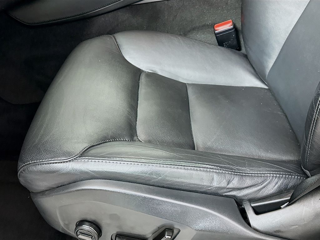 Thumbnail: 2020 Volvo XC90 - 20