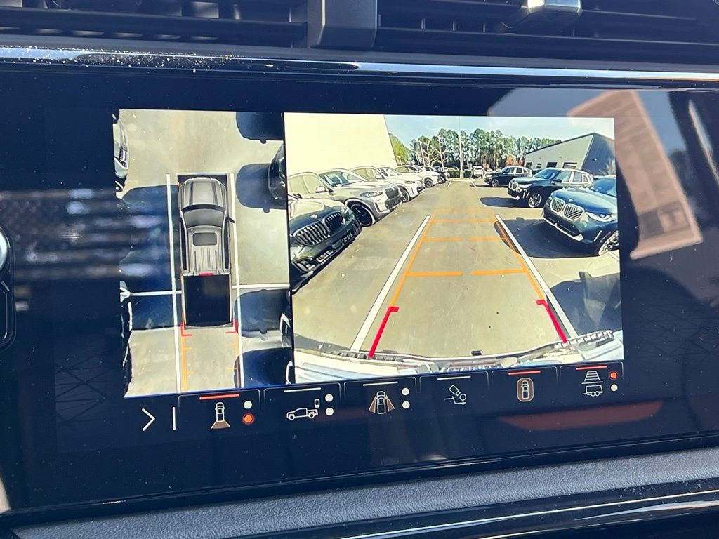 Thumbnail: 2024 GMC Sierra 1500 - 16