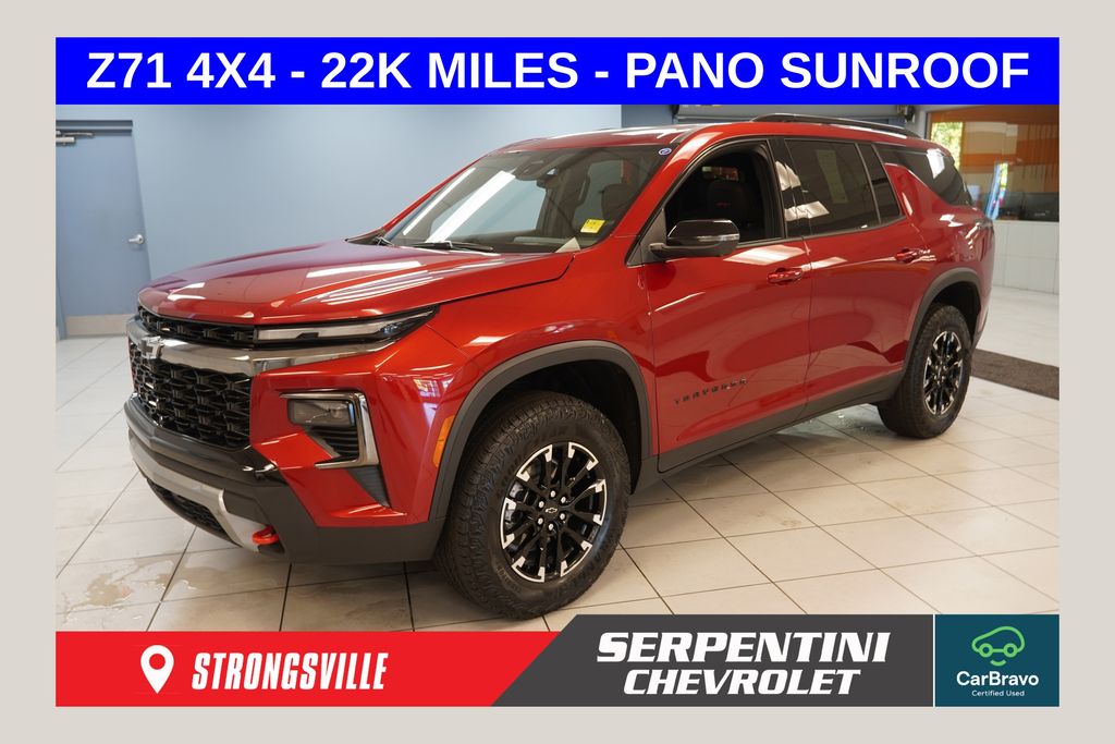 Radiant Red Tintcoat 2025 Chevrolet Traverse SUV / Crossover Four-Wheel Drive 8-Speed Automatic
